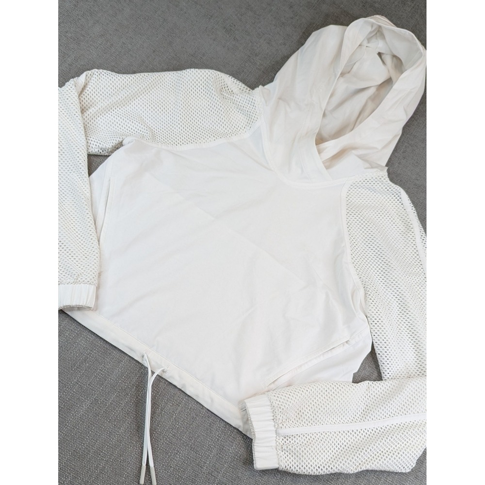 Lululemon Hoodie Womens White Catch a Breeze Mesh Cropped Pullover - Approx 6